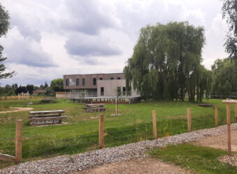 Vue sur le jardin en cours de réalisation